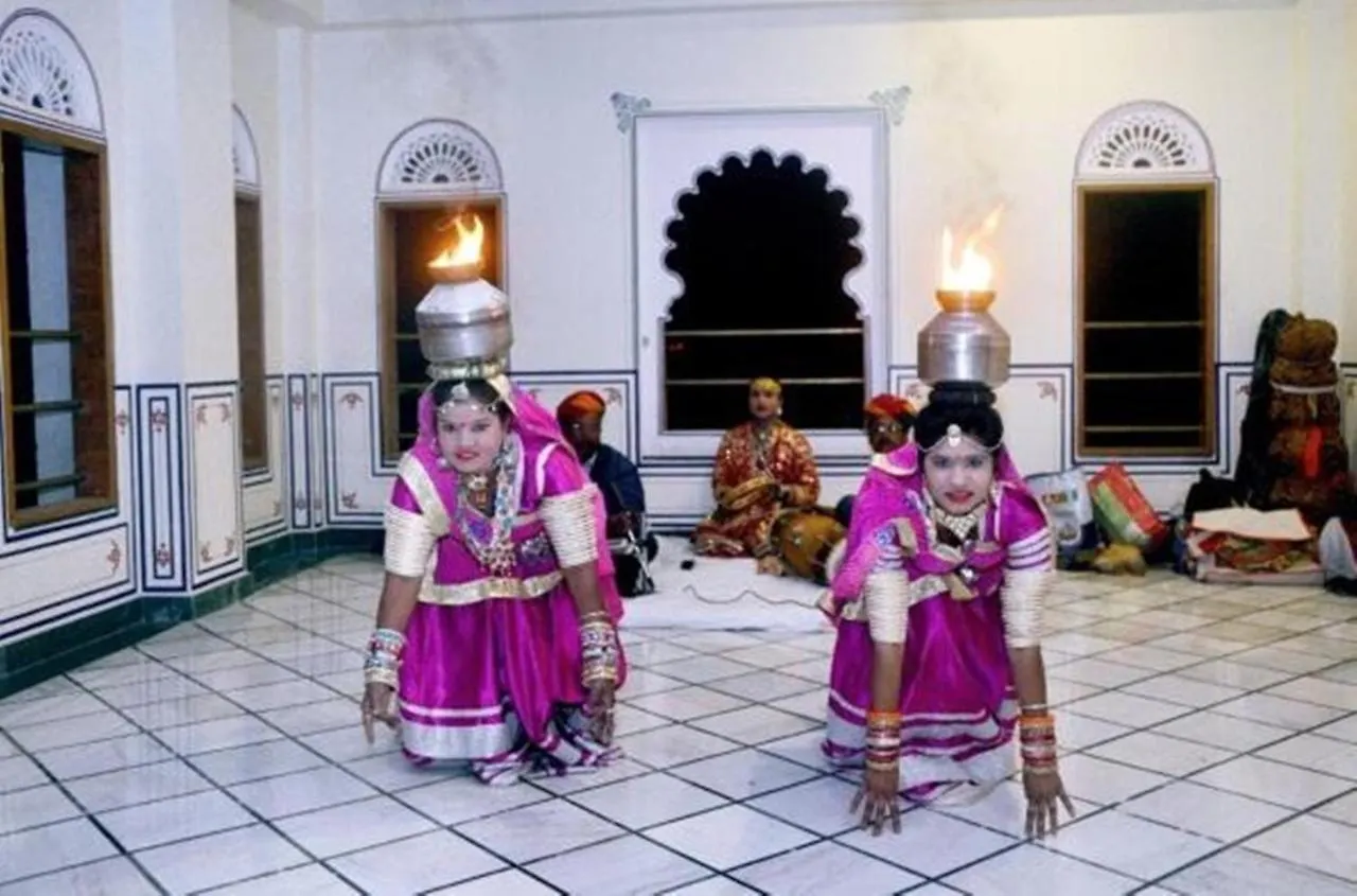 ホテル Aaram Mahal By Pachar Group ウダイプル